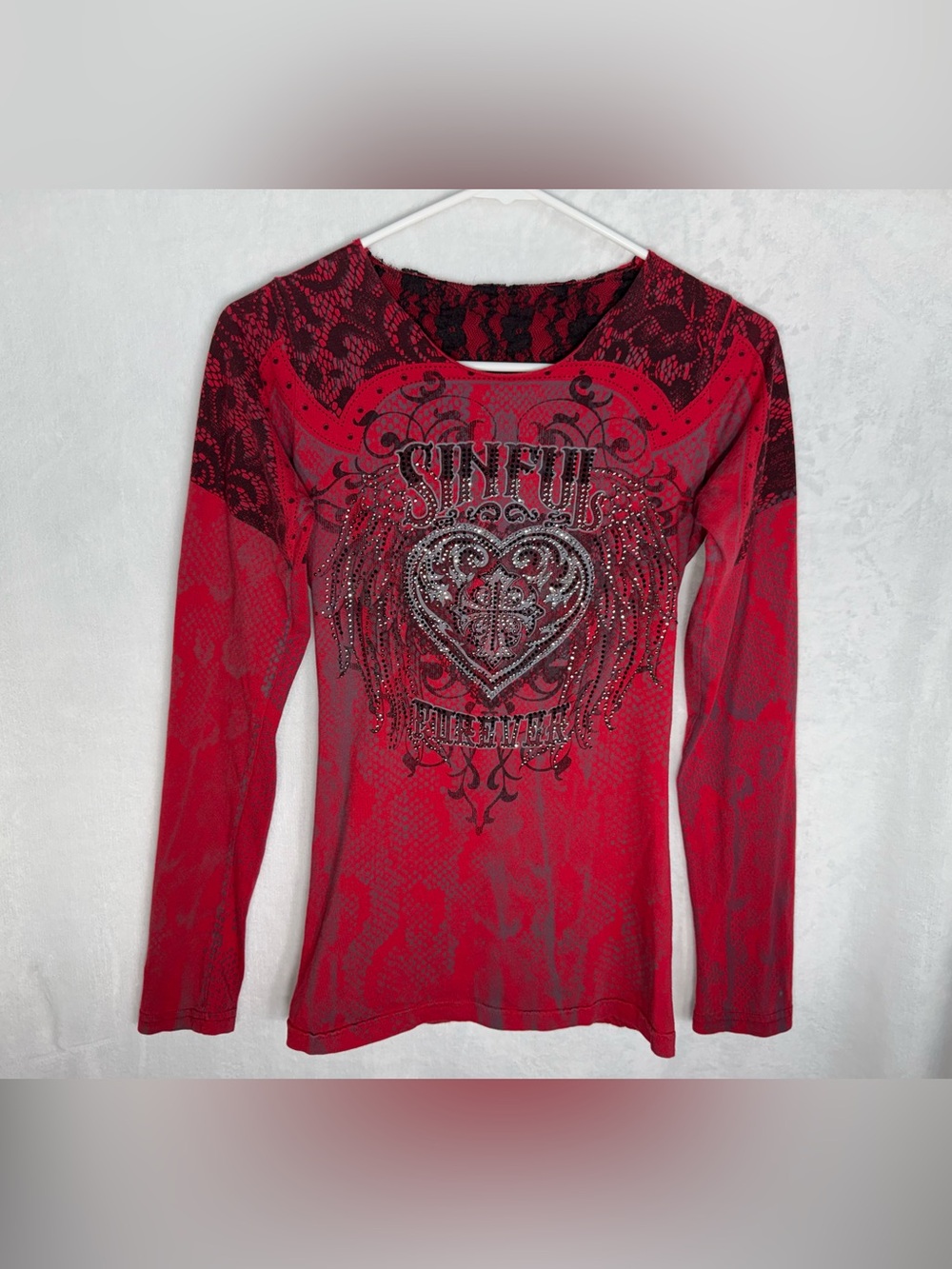 Y2K Sinful Women’s Red/Black Knit Scoop Neck Graphic Rhinestone Top
